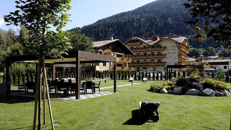 Beverly Hotel Pinzolo Buitenkant foto